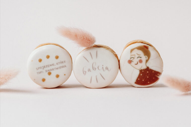 Słodycze reklamowe – słodki sposób na promocję i radość w Cukierni Sądeckiej